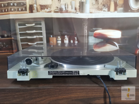 Gramofon Technics SL-B210, Made in Japan Gramofon Technics SL-B210, Made in Japan