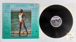 Whitney Houston - Whitney Houston