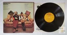 Tom Paxton	- How come the sun