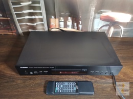 Odtwaracz CD Yamaha CD S300 + pilot