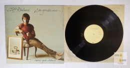 Cliff Richard - Now you see me, now you don't