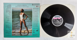 Whitney Houston - Whitney Houston