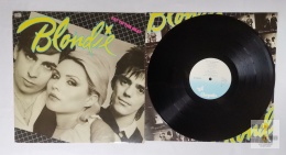 Blondie - Eat to the beat