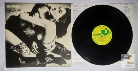 Scorpions - Love at first sting