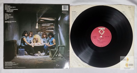 Twisted Sister - Stay Hungry